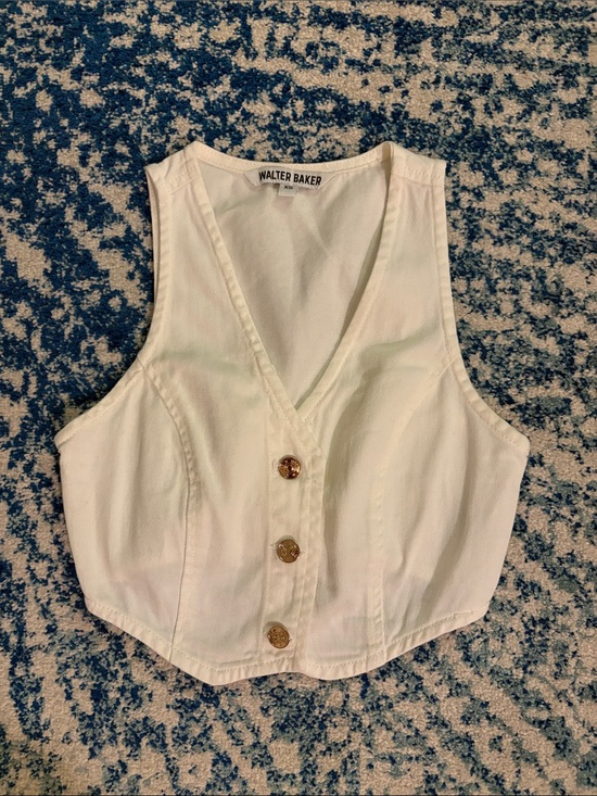 Walter Baker Tops - Walter Baker Cropped Button Front V-Neck Vest